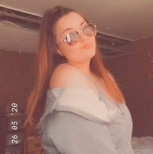 Meet your Posher, Haylee